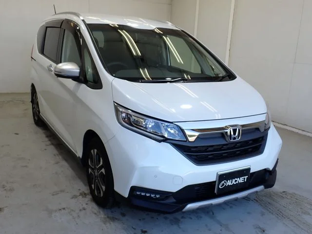 Honda FREED HYBRID クロスター photo 4