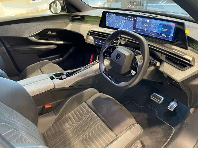 Peugeot PEUGEOT 5008 SUV GT　ハイブリッド photo 4