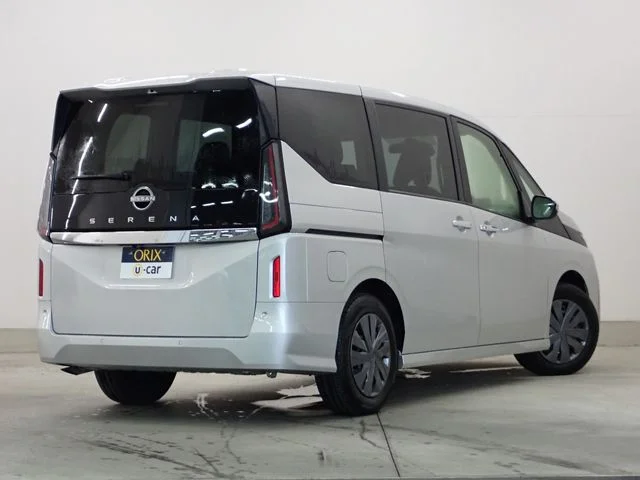 Nissan SERENA WG XV photo 3
