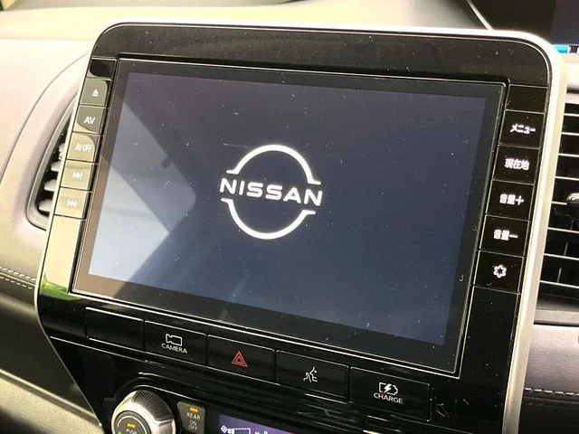 Nissan SERENA WG e−POWER　ハイウェイスター　V photo 3