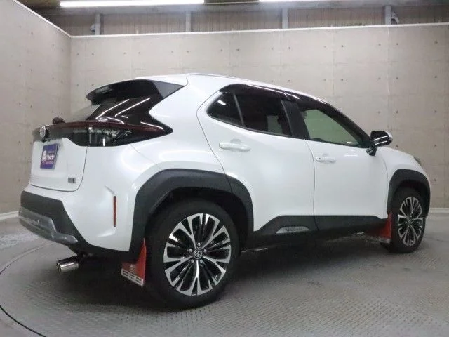Toyota YARIS CROSS HYBRID Z　アドベンチャー photo 2