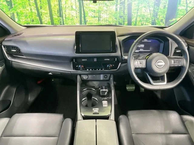 Nissan X-TRAIL HYBRID 2WD X photo 2