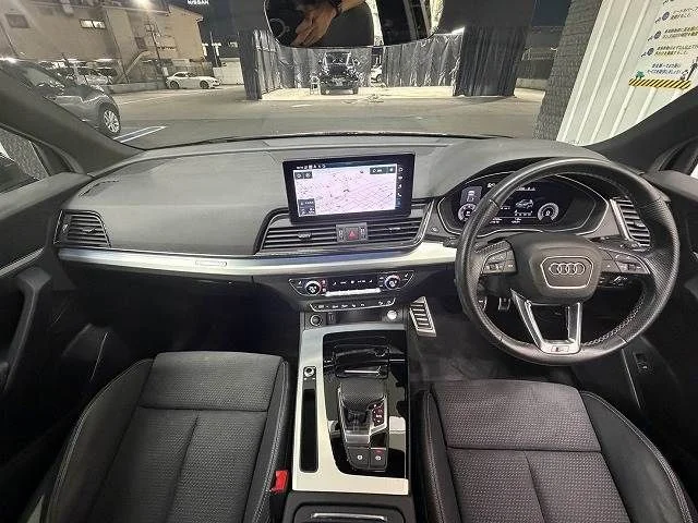 Audi AUDI Q5 40　TDI　クワトロ　Sライン photo 2