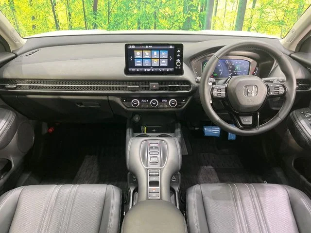 Honda ZR-V e:HEV Z photo 2