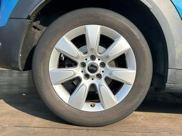 Bmw BMW MINI COOPER D CROSSOVER ベースグレード photo 4