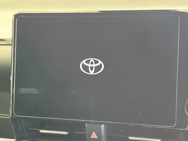 Toyota NOAH HYBRID S−Z photo 4