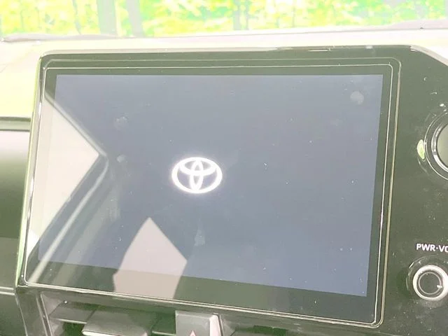 Toyota VOXY HYBRID S−Z photo 4