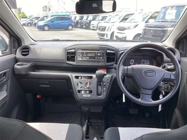 Daihatsu MIRA e:S L　SA3 photo 2