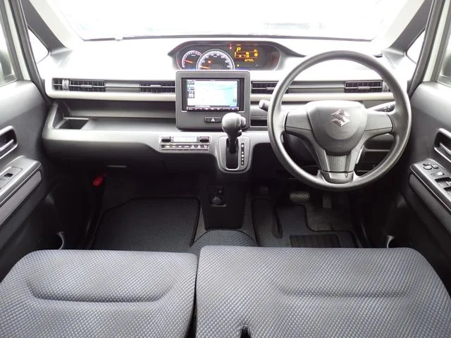 Suzuki WAGON R ハイブリッド　FX photo 2