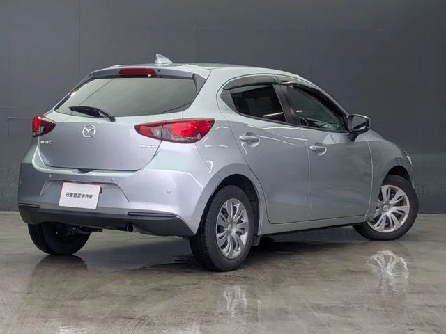 Mazda MAZDA2 15S　スマートエディション photo 2