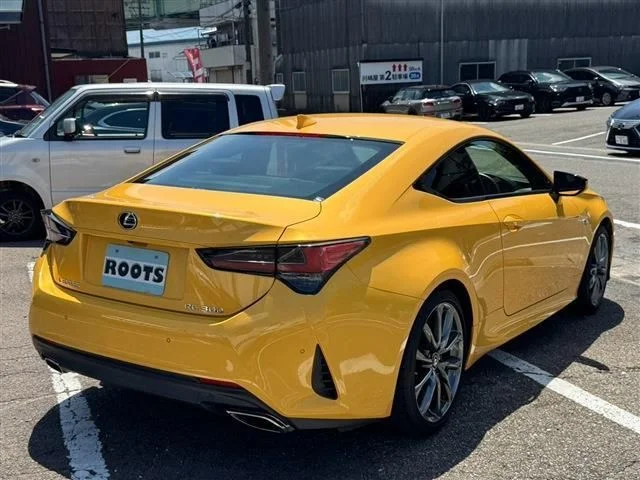 Toyota LEXUS RC300 Fスポーツ photo 2