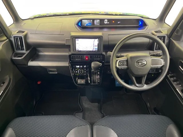 Daihatsu TANTO CUSTOM X photo 2