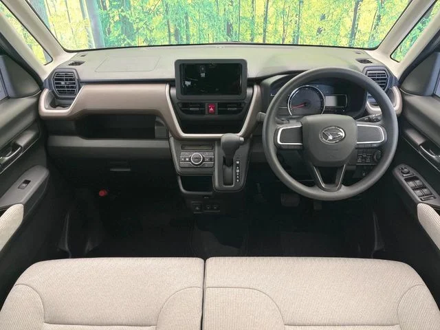 Daihatsu MOVE X photo 2