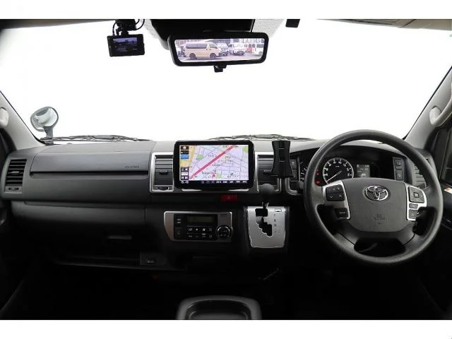 Toyota HIACE van 4WD スーパーGL　ロング photo 2