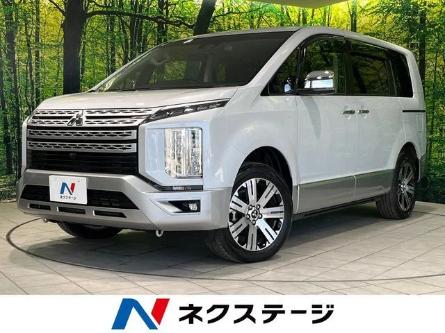 Mitsubishi DELICA D:5 4WD P 2024