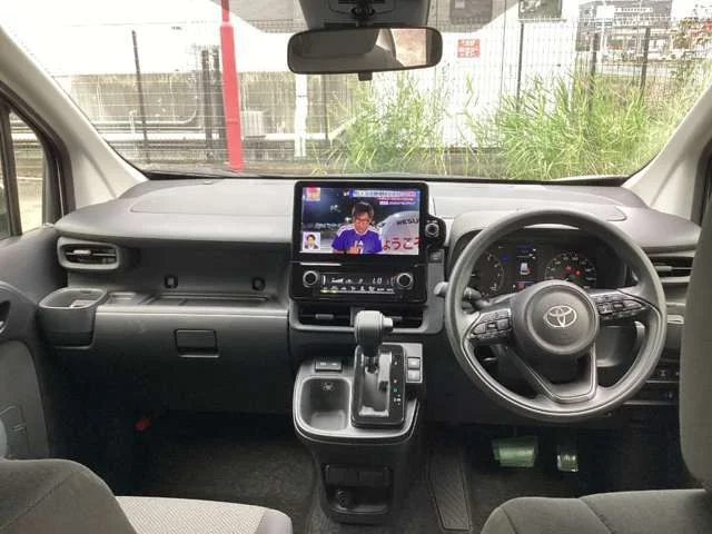 Toyota SIENTA G photo 2