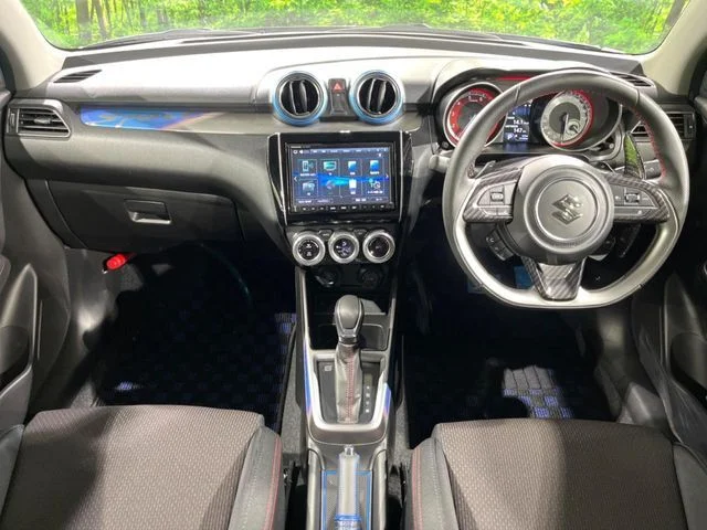 Suzuki SWIFT スポーツ photo 2