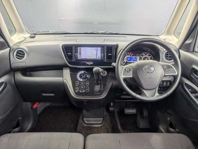 Nissan DAYZ ROOX ハイウェイスターG　ターボ photo 3