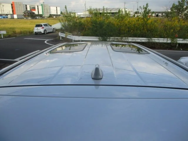 Toyota VELLFIRE HYBRID Z　プレミア photo 4