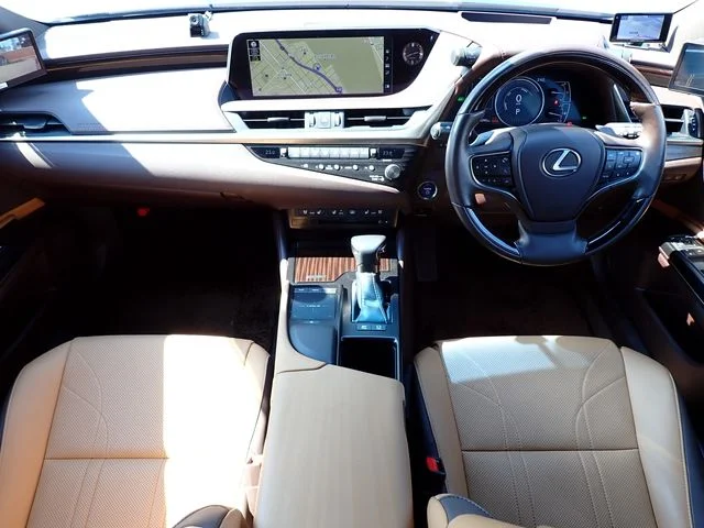 Toyota LEXUS ES300h バージョンL photo 2