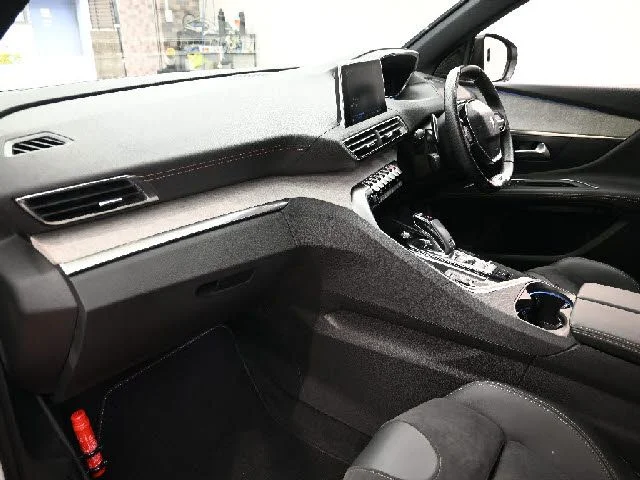Peugeot PEUGEOT 3008 GT　ブルーHDi photo 2