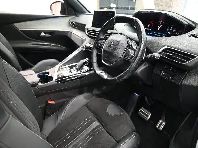 Peugeot PEUGEOT 3008 GT　ブルーHDi photo 4
