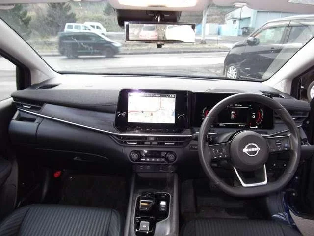 Nissan AURA G　FOUR　レザーエディション photo 3