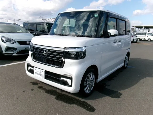 Honda N BOX CUSTOM ターボ　コーディネートスタイルモノトーン 2024