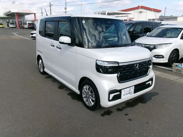 Honda N BOX CUSTOM ターボ　コーディネートスタイルモノトーン photo 3