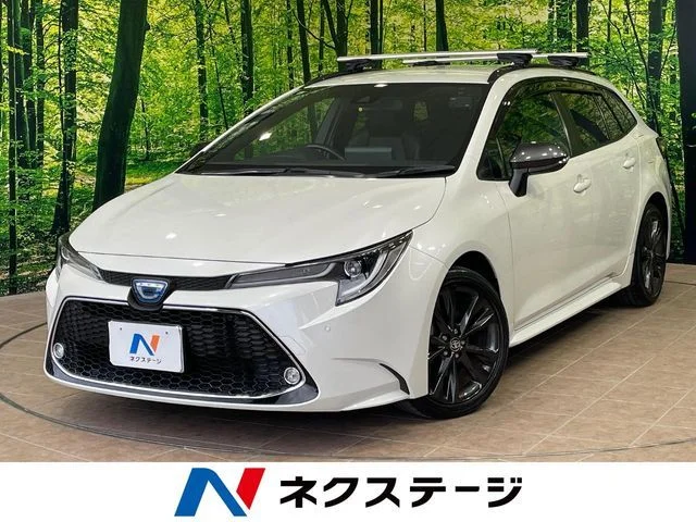 Toyota COROLLA TOURING HYBRID ハイブリッド　WxB 2021
