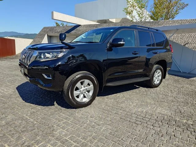 Toyota LANDCRUISER PRADO TX photo 2