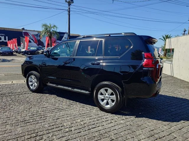 Toyota LANDCRUISER PRADO TX photo 4