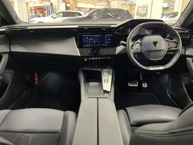 Peugeot PEUGEOT 308 GT　ブルーHDi photo 2