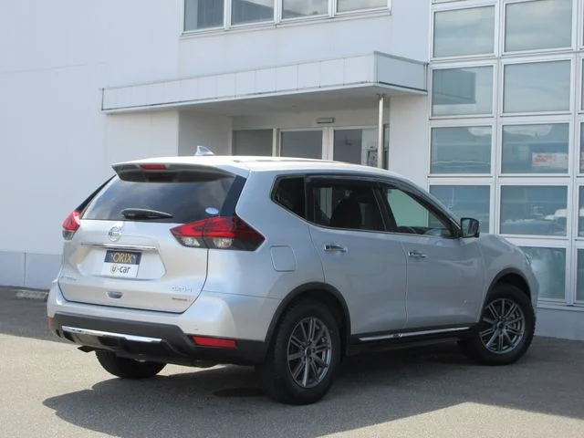 Nissan X-TRAIL HYBRID 4WD 20S photo 3