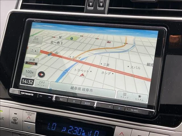 Toyota LANDCRUISER PRADO TX　Lパッケージ photo 3