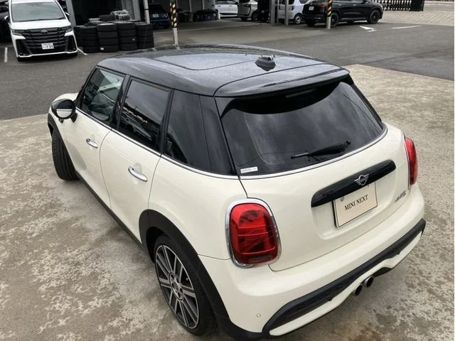 Bmw MINI COOPER S 5DOOR ベースグレード photo 3