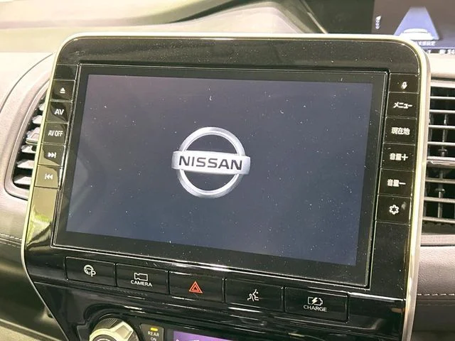 Nissan SERENA WG e−POWER　ハイウェイスター　V photo 3
