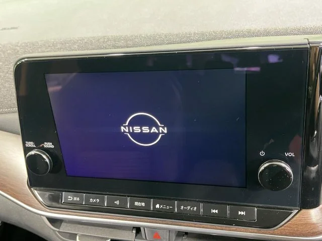 Nissan AURA G　レザーエディション photo 4