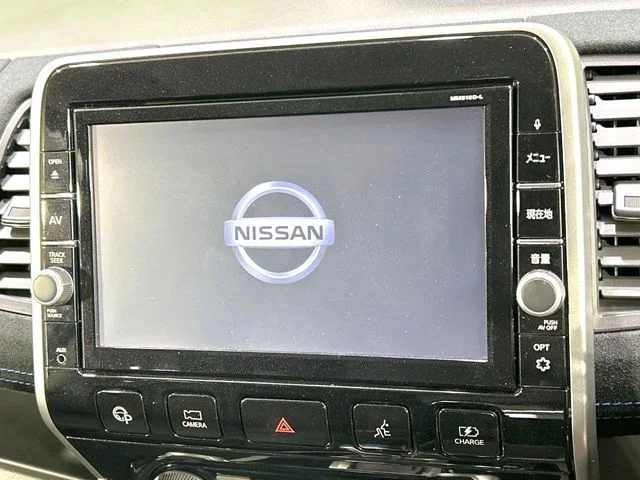 Nissan SERENA WG e−POWER　オーテック photo 2