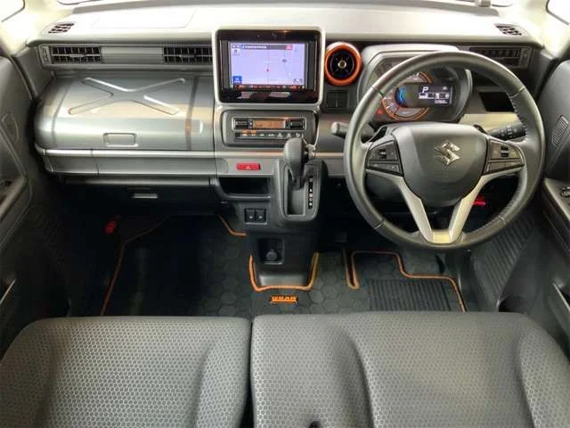 Suzuki Spacia GEAR 660ギア　ハイブリッド　XZターボ photo 2