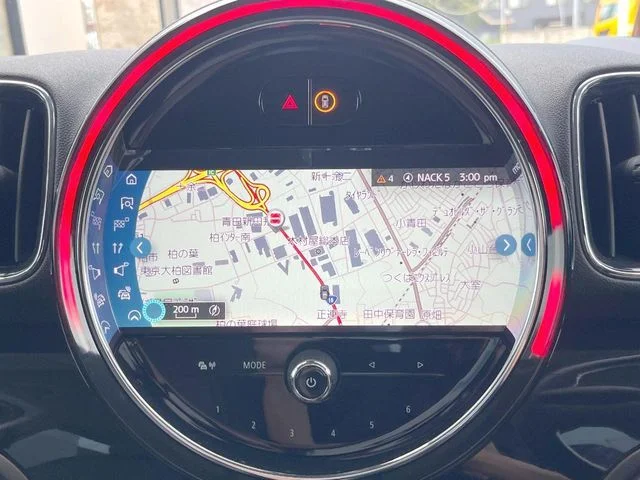 Bmw MINI COOPER D CROSSOVER ベースグレード photo 4