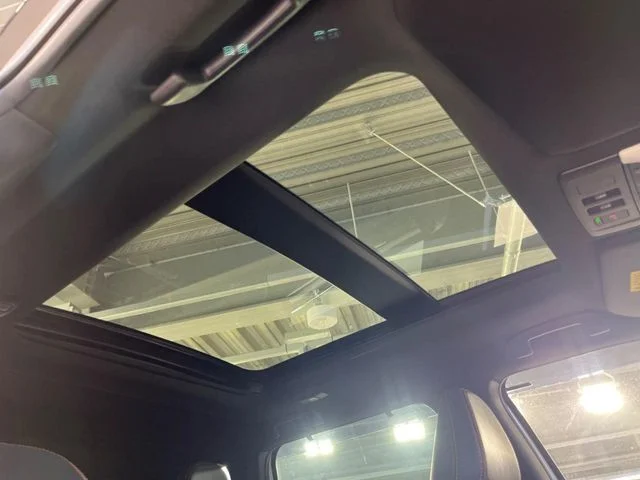 Mitsubishi OUTLANDER PHEV P photo 4