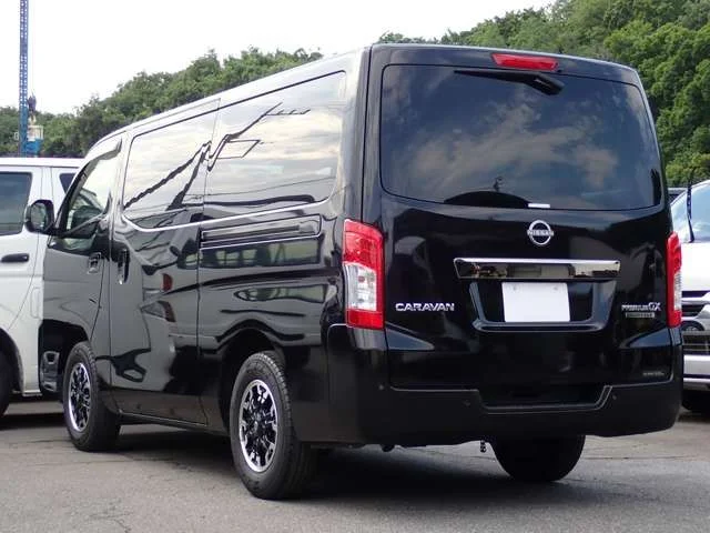 Nissan CARAVAN van 2WD 2．0グランドプレミアムGXプロスタイル photo 4