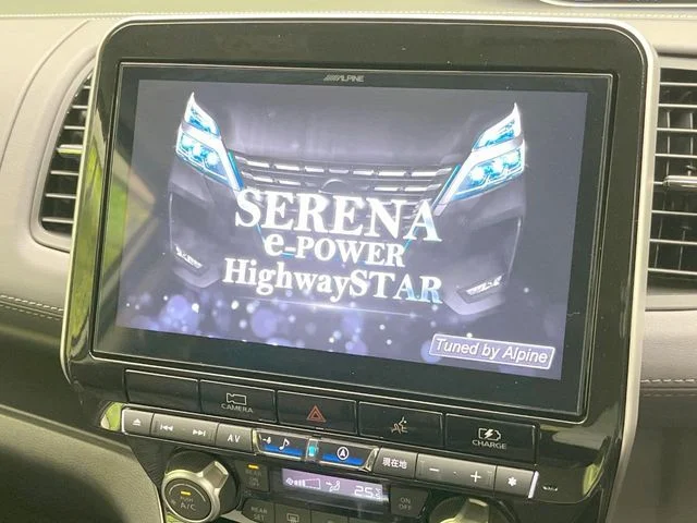 Nissan SERENA WG e−POWER　ハイウェイスター　V photo 4