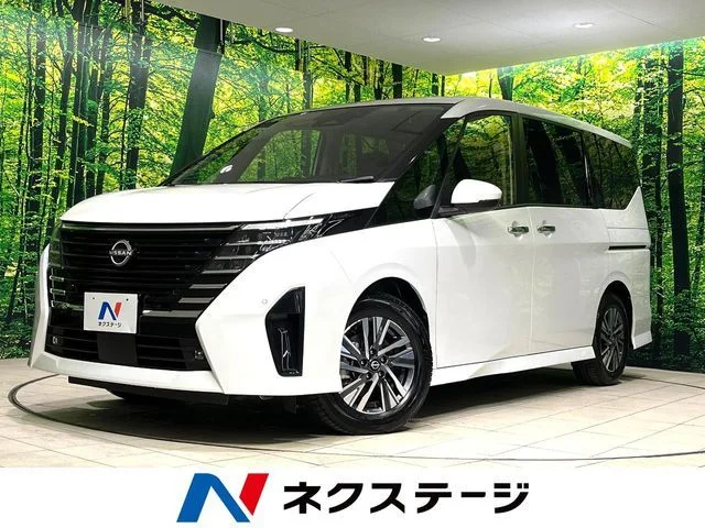 Nissan SERENA WG e−POWER　ハイウェイスター　V 2023