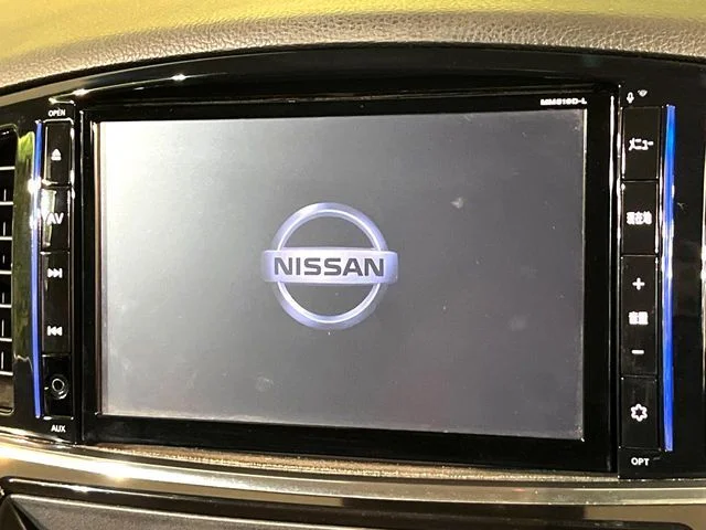 Nissan ELGRAND 250ハイウェイスターS photo 3