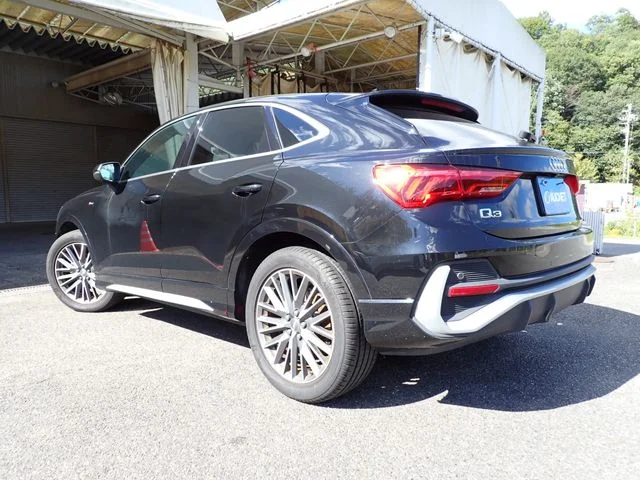 Audi AUDI Q3 SPORTBACK 35　TFSI　Sライン photo 3