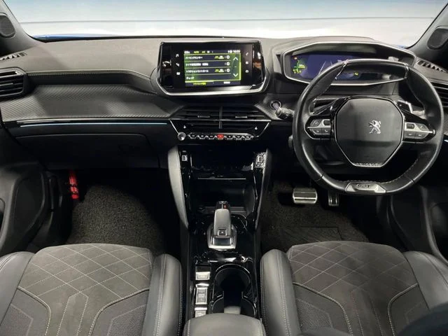 Peugeot PEUGEOT 2008 GTライン photo 2