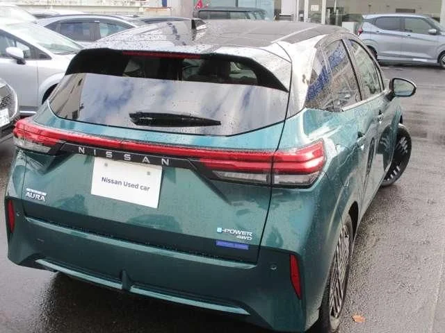 Nissan AURA G　FOUR photo 2