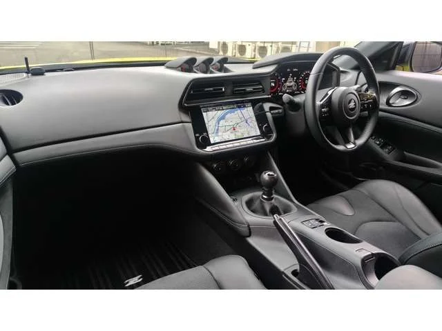 Nissan FAIRLADY Z Ver　ST photo 2